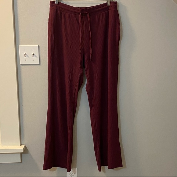 Tommy John Brushed Ribbed 2 piece lounge set size medium in port Royal NWT - Picture 8 of 14